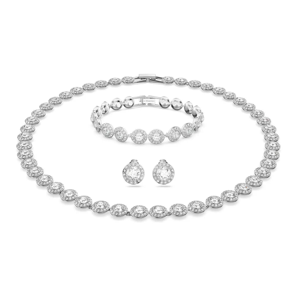 Conjunto angelical todo alrededor, blanco