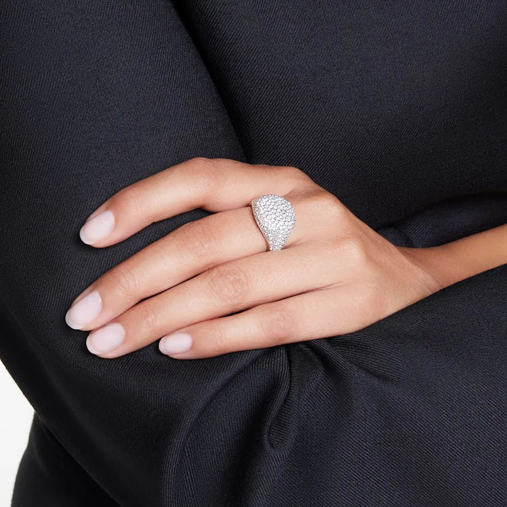 Anillo de cóctel Meteora, blanco