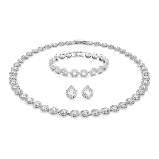 Conjunto angelical todo alrededor, blanco
